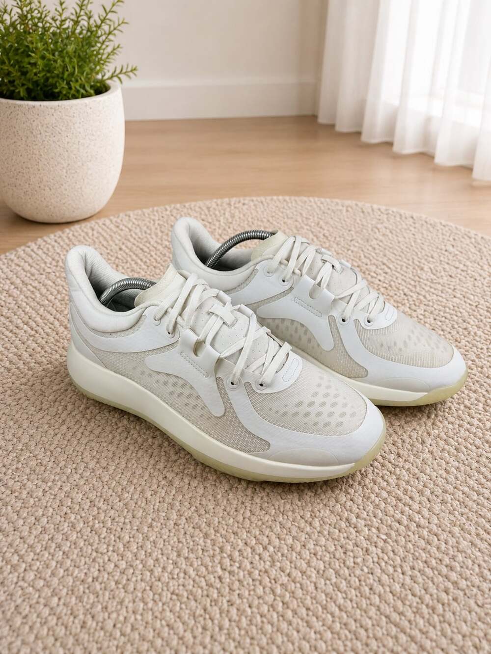 Lululemon Strongfeel Womens Training Shoes White Light Vapor Sneakers 10.5